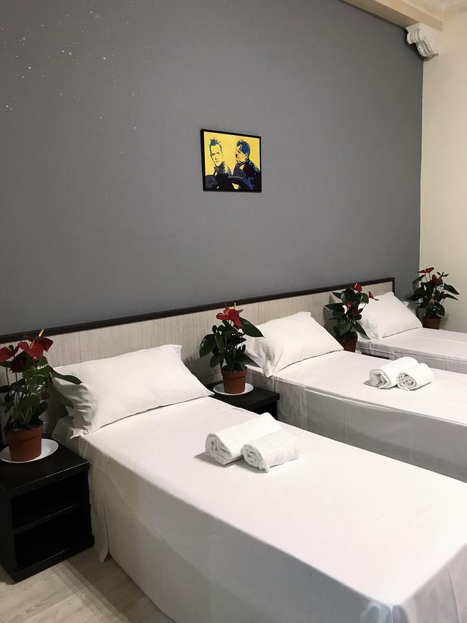 Hotel Paris Милано Екстериор снимка
